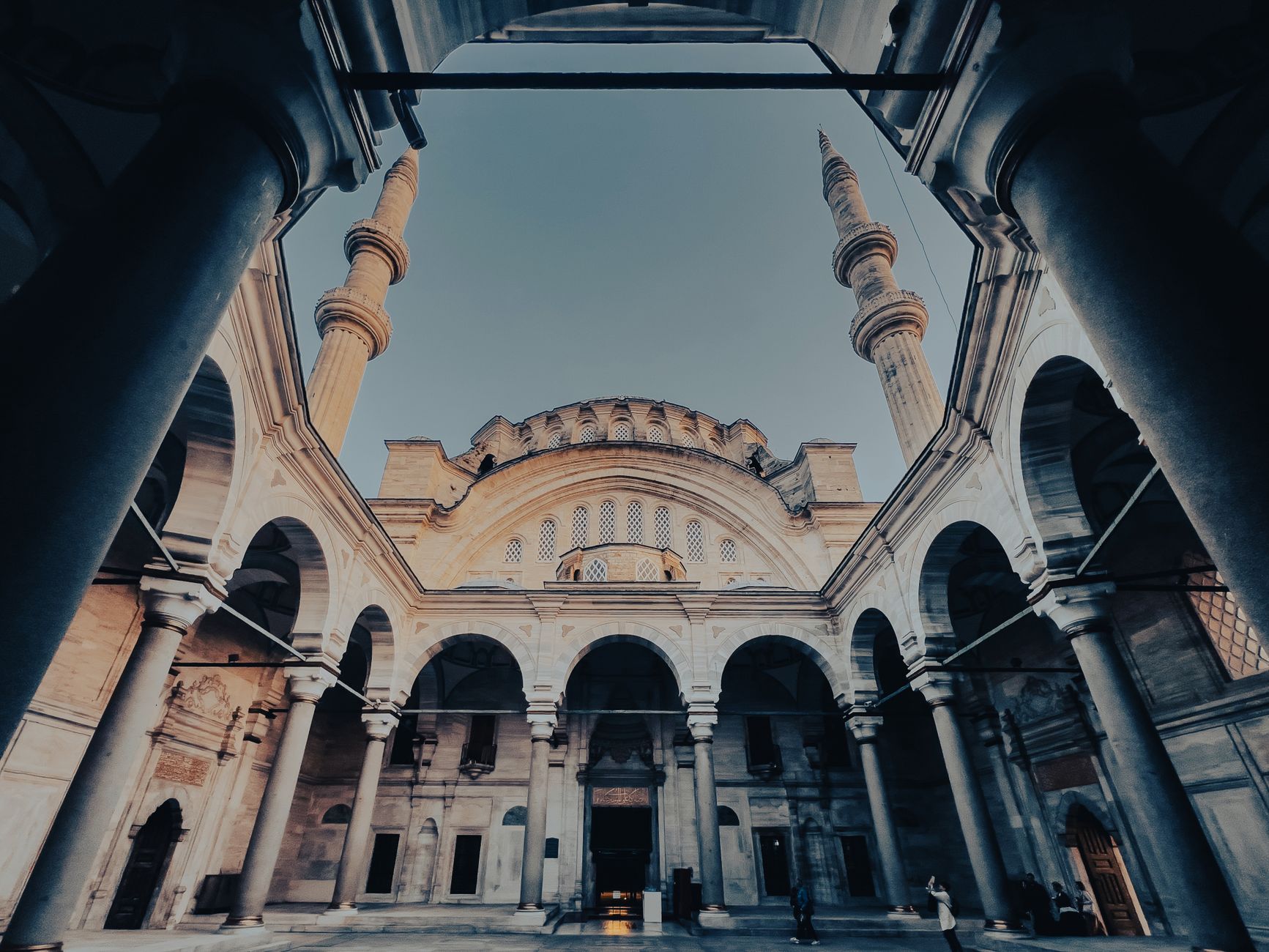 Promo Umroh Bulan Ini dari Semarang: Cara Membaca Penawaran