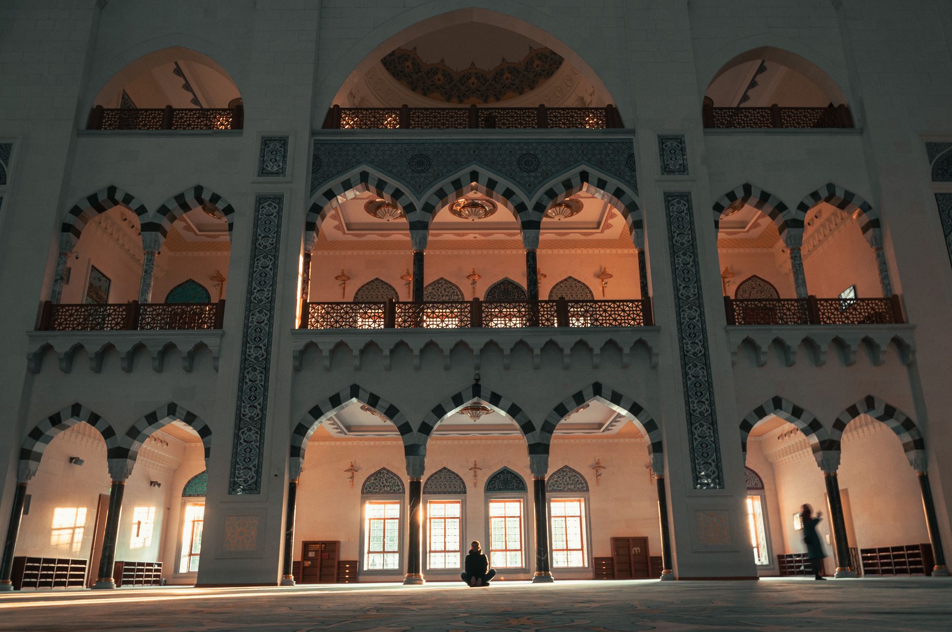 Jadwal Umroh 9 Hari dari Semarang: Bulan dan Musim Keberangkatan